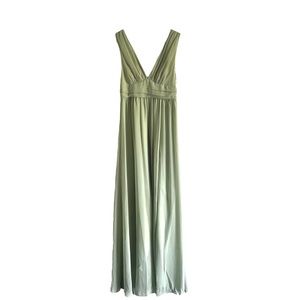 Azazie Bridesmaid’s Dress Dusty Sage Women’s Size 6 Medium